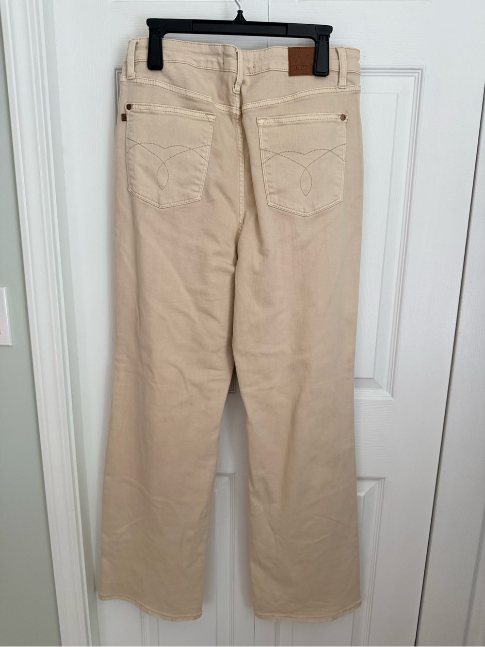 Judy Blue Women's Garment Dyed High Waist Wide Leg Distressed Jeans Tan 15/32 - Picture 3 of 16